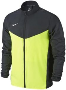 chaqueta cortavientos nike de hombre color fluor